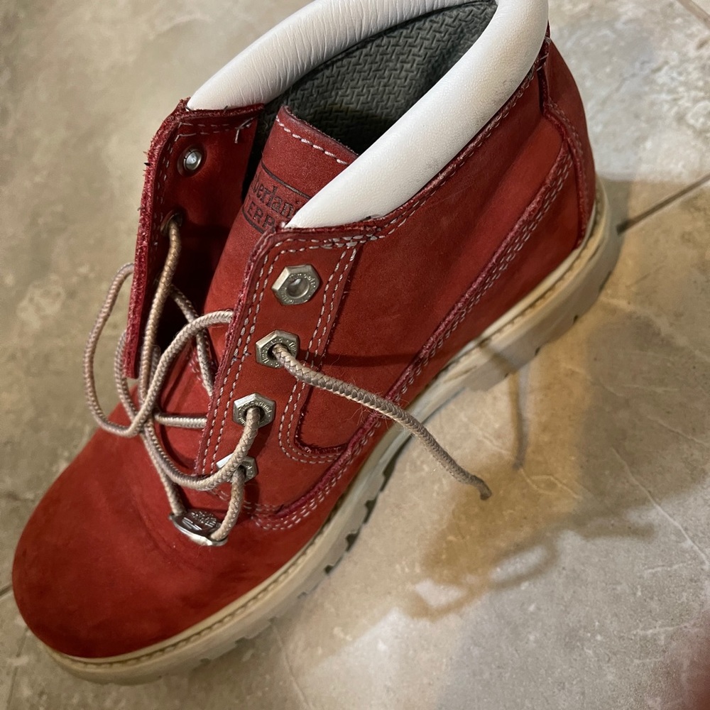 Women’s Tim’s